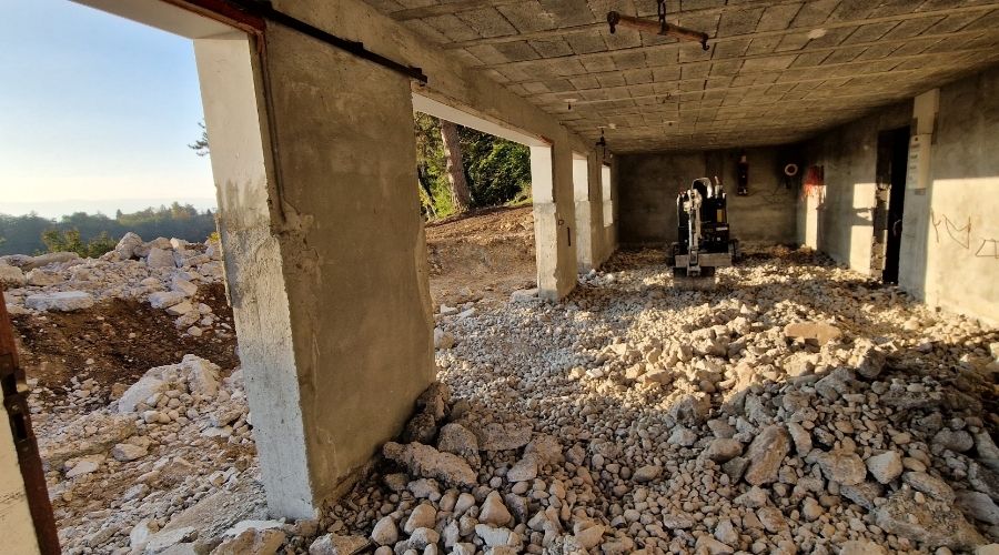 Viuz RDC Bas — décaissement